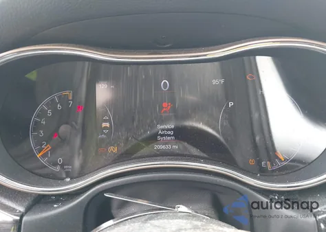 2016 Jeep Grand Cherokee Limited z USA, uszkodzony, nr VIN 1C4RJFBGXGC325653